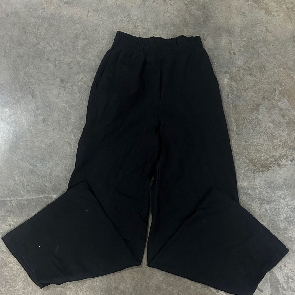 Womans Black Pants